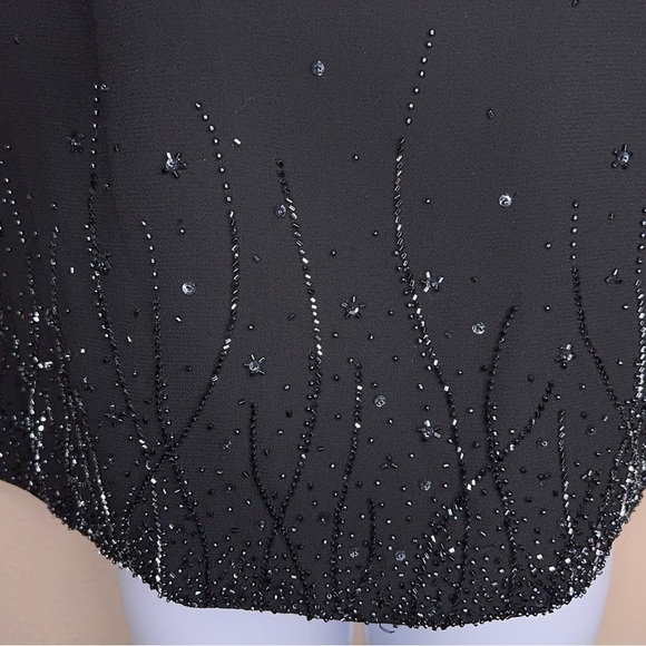 MEDIUM DAVIDS BRIDAL VINTAGE CROPPED BEADED BLACK SLEEVELESS BLOUSE TOP Y2k - Picture 2 of 8